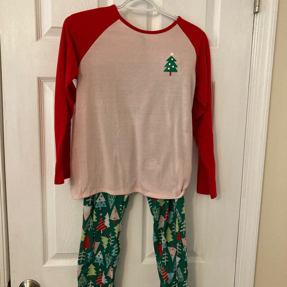 Cat & Jack Red and Green Tree Pajama Set